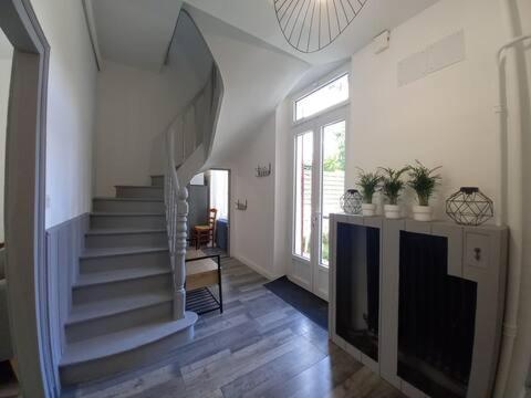 Agreable Maison De Ville Au Calme 셀-쉬르-셰르 외부 사진